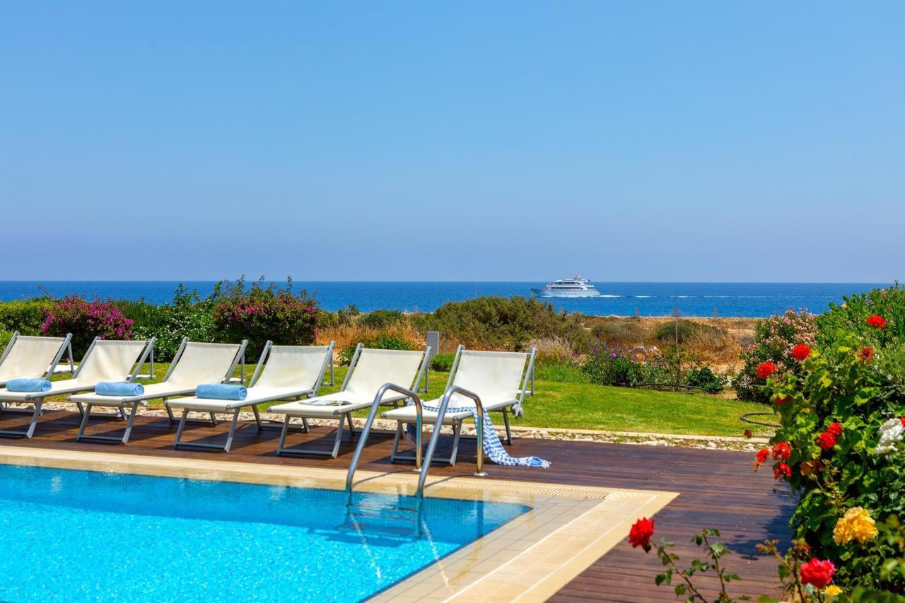 Protaras Beachfront Villa Alia מראה חיצוני תמונה