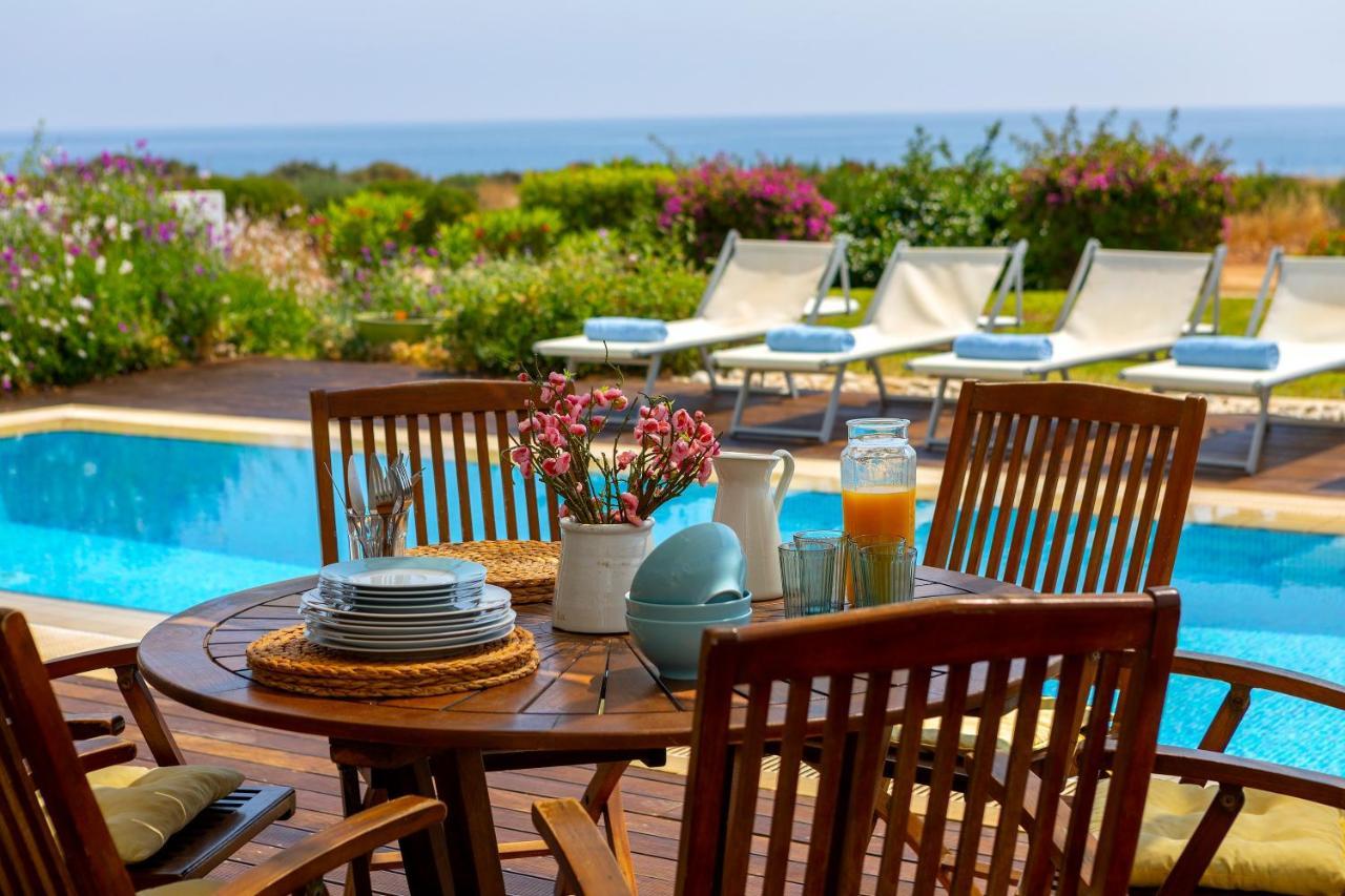 Protaras Beachfront Villa Alia מראה חיצוני תמונה