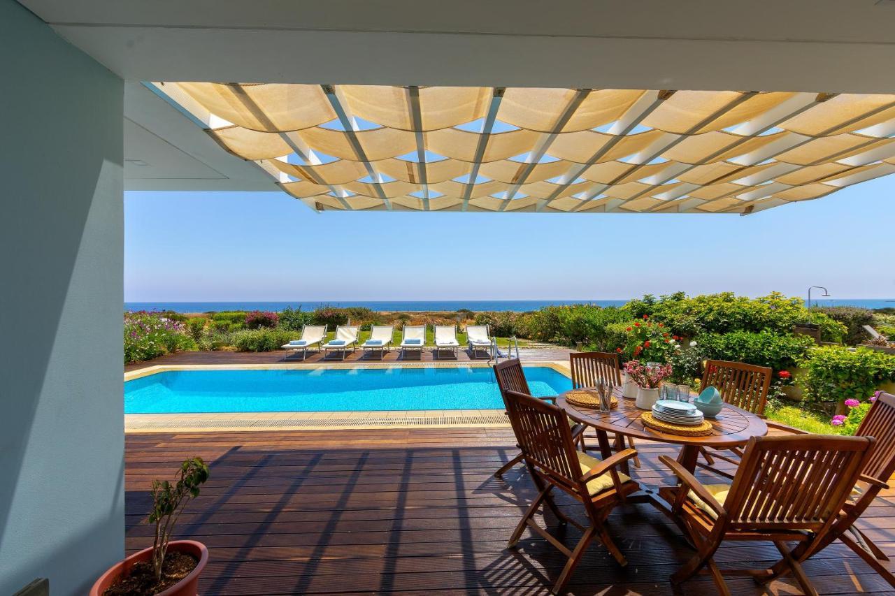 Protaras Beachfront Villa Alia מראה חיצוני תמונה