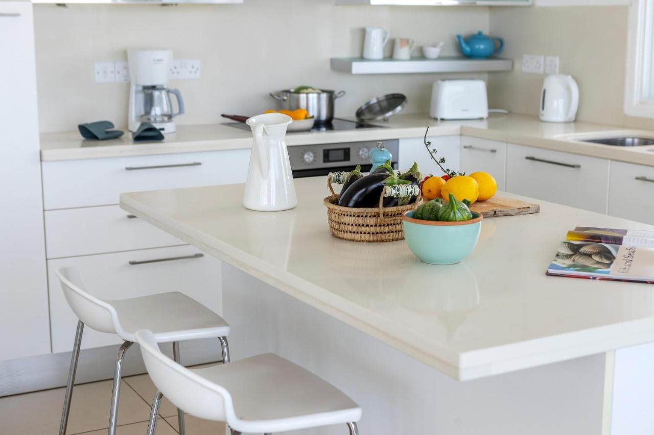 Protaras Beachfront Villa Alia מראה חיצוני תמונה