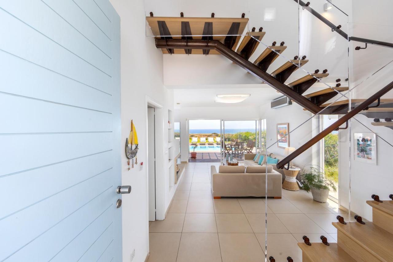 Protaras Beachfront Villa Alia מראה חיצוני תמונה