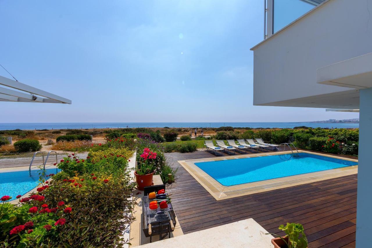Protaras Beachfront Villa Alia מראה חיצוני תמונה