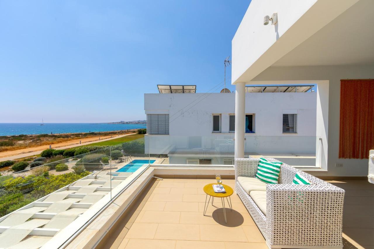 Protaras Beachfront Villa Alia מראה חיצוני תמונה
