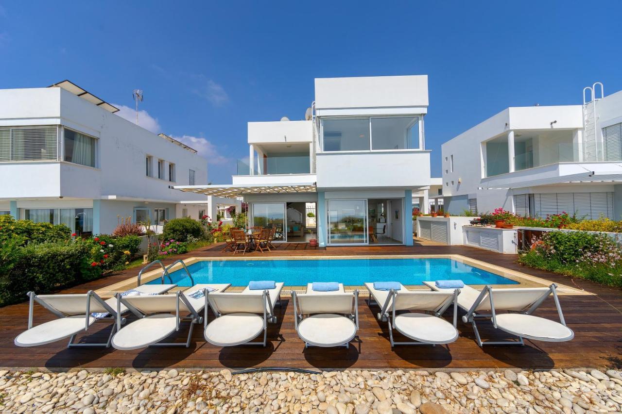 Protaras Beachfront Villa Alia מראה חיצוני תמונה