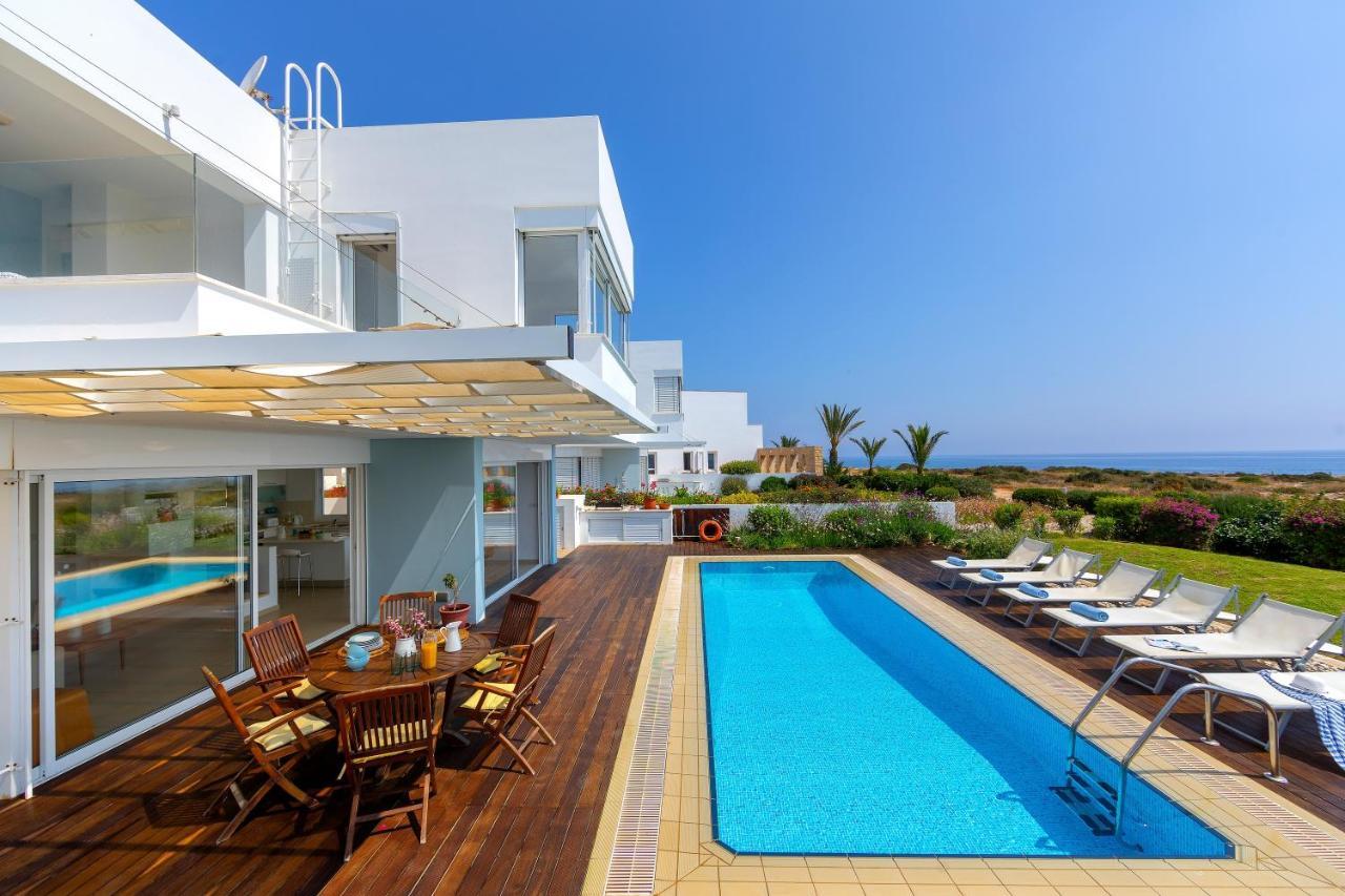 Protaras Beachfront Villa Alia מראה חיצוני תמונה