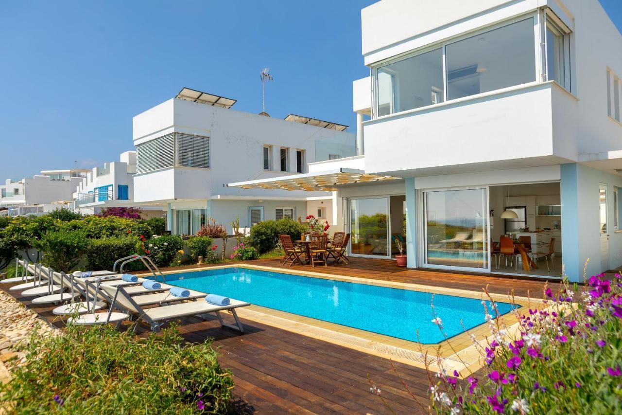 Protaras Beachfront Villa Alia מראה חיצוני תמונה