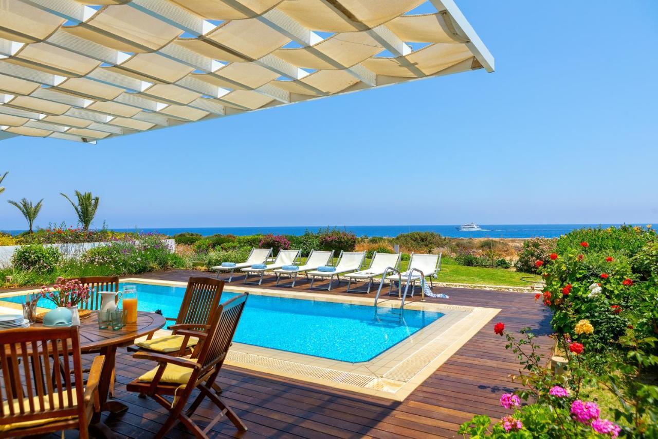 Protaras Beachfront Villa Alia מראה חיצוני תמונה