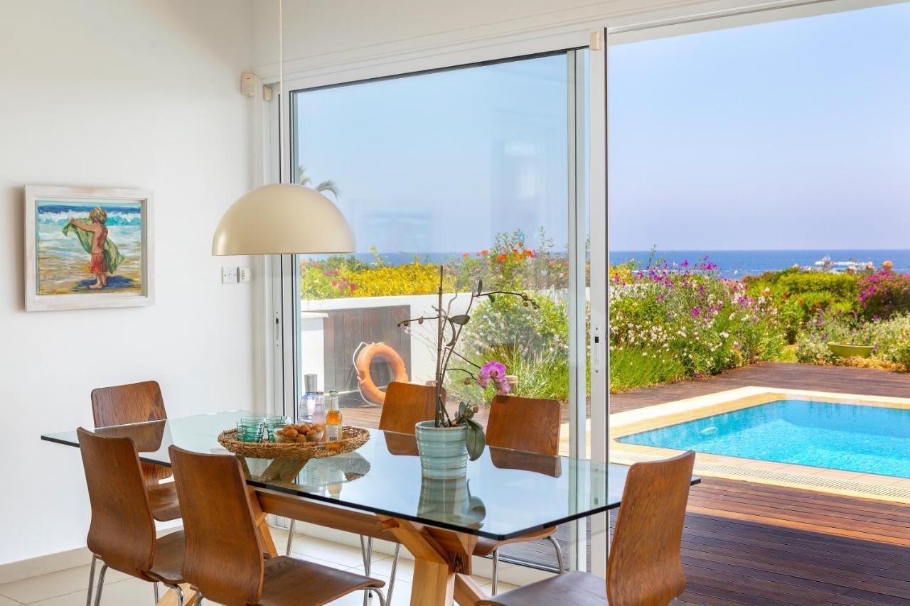Protaras Beachfront Villa Alia מראה חיצוני תמונה