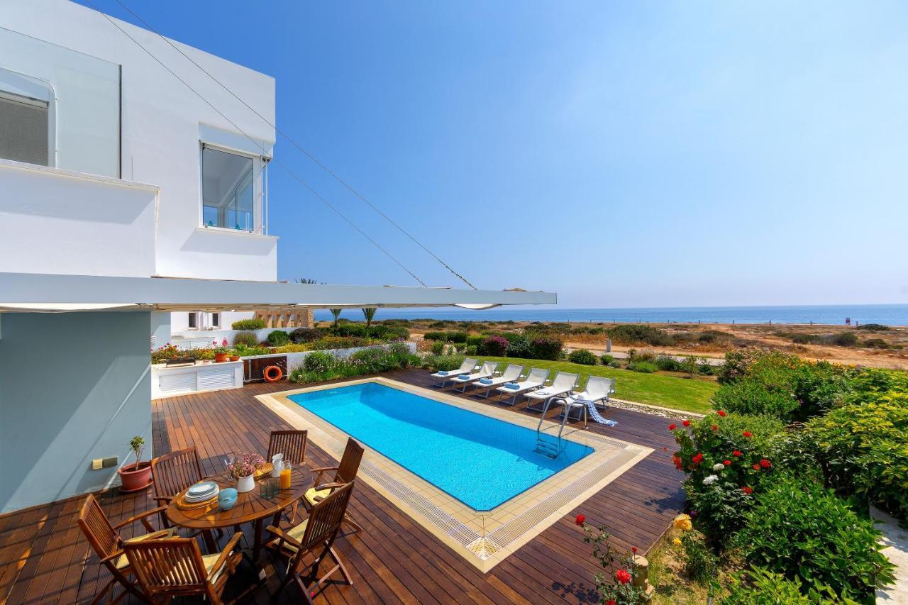 Protaras Beachfront Villa Alia מראה חיצוני תמונה