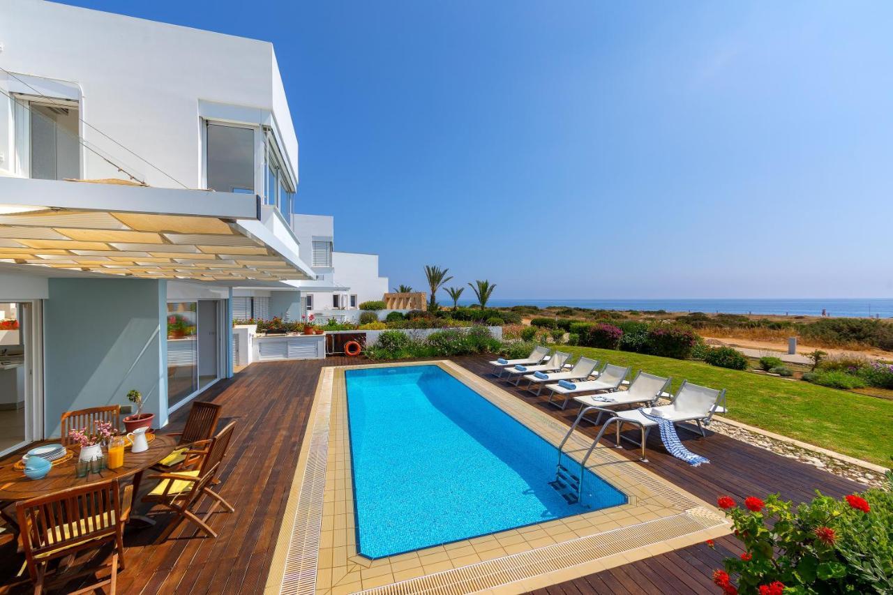 Protaras Beachfront Villa Alia מראה חיצוני תמונה