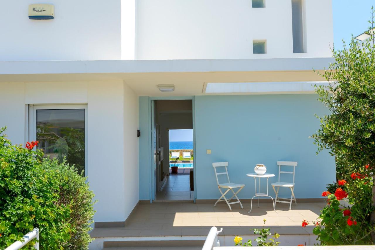 Protaras Beachfront Villa Alia מראה חיצוני תמונה